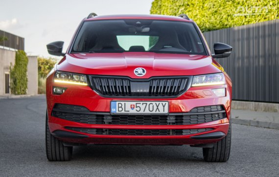 Škoda Karoq 2.0 TSI Sportline 4x4 DSG, 140 kW, A7 / AJ NA SPLÁTKY / PROTIÚČET 2019 červená
