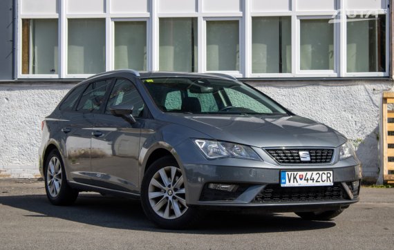 Seat Leon 1.6 TDI 85kW, M5, 5d. / AJ NA SPLÁTKY / PROTIÚČET / 2018 šedá