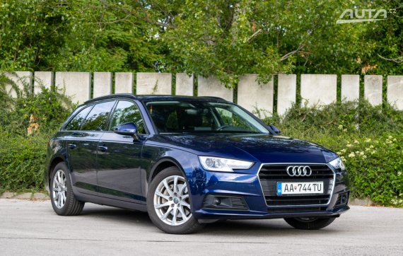 Audi A4 Avant 40 2.0 140kw TDI S tronic / TOP STAV / Aj na splátky a protiúčet / 2019 modrá