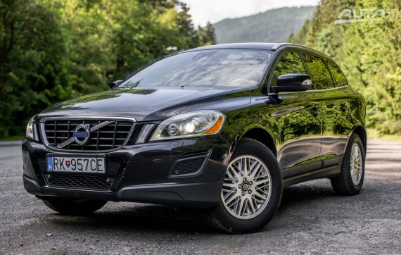 Volvo XC60 D3 AWD Kinetic Geartronic 120kW163HP A6 / AJ NA SPLÁTKY / PROTIÚČET 2011 - hlavní pohled