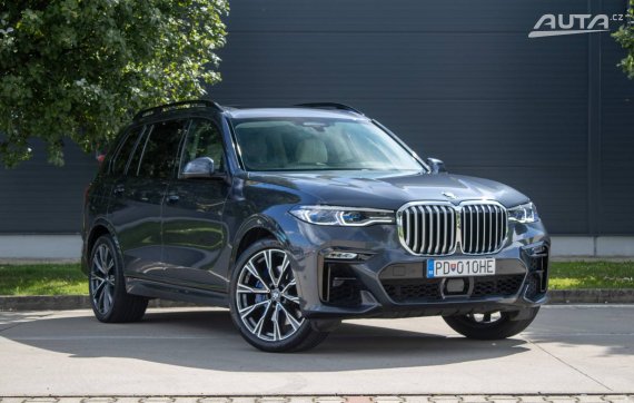 BMW X7 40d V ZÁRUKE! 2020 šedá