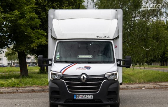 Renault Master 2.3cdi TwinCab / 120kW / M6 / AJ NA SPLÁTKY / PROTIÚČET 2023 bílá
