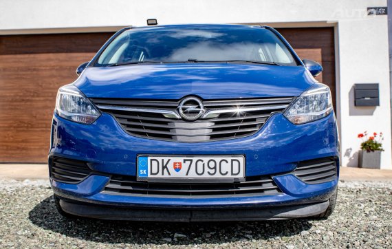 Opel Zafira TOURER 96kW 7-Miestne AT/6 / AJ NA SPLÁTKY / PROTIÚČET 2018 modrá