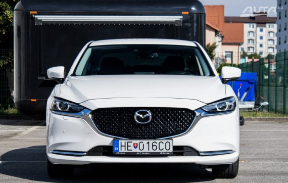 Mazda 6 2.5 Skyactiv-G A/T, 143kW (2021) / AJ NA SPLÁTKY / PROTIÚČET / 2021 bílá
