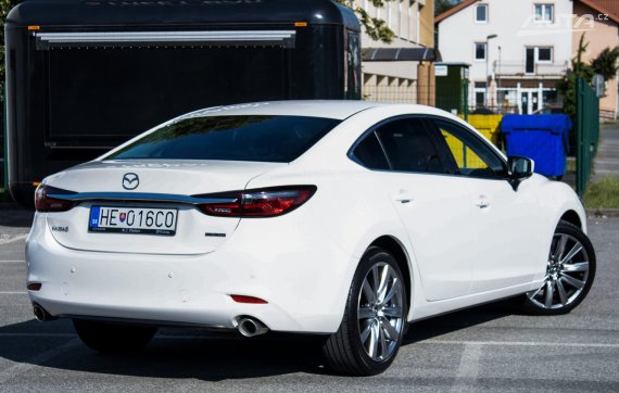 Mazda 6 2.5 Skyactiv-G A/T, 143kW (2021) / AJ NA SPLÁTKY / PROTIÚČET / 2021 bílá