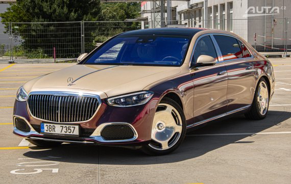 Mercedes Maybach S580 2023 - hlavní pohled