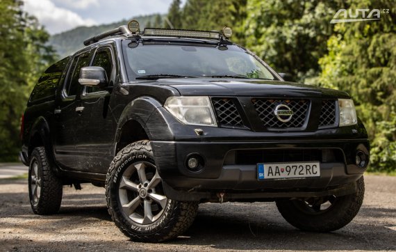 Nissan Navara 126kW AWD / AJ NA SPLÁTKY / PROTIÚČET 2009 černá