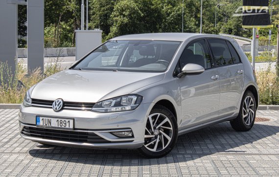 Volkswagen Golf 7 1.5 TSI 2017 - hlavní pohled