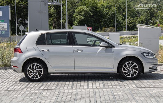 Volkswagen Golf 7 1.5 TSI 2017 šedá
