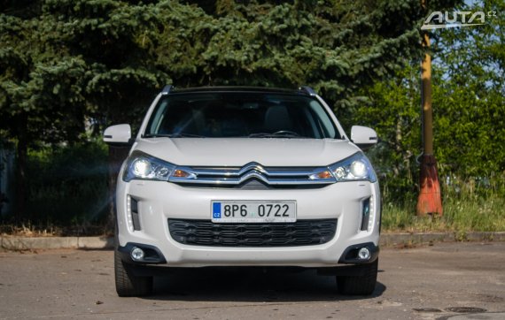 Citroën C4 Aircross Exclusive 2015 bílá