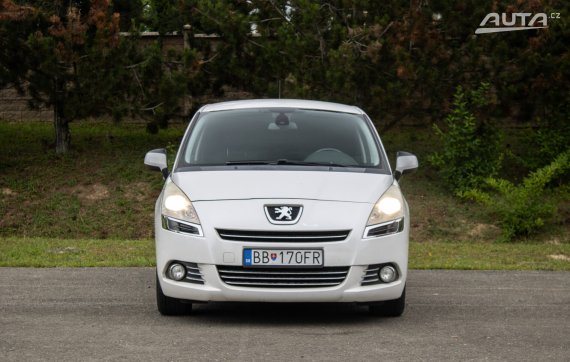 Peugeot 5008 1.6 HDi / 82kW / M6 / ZÁRUKA / AJ NA SPLÁTKY / PROTIÚČET 2011 bílá