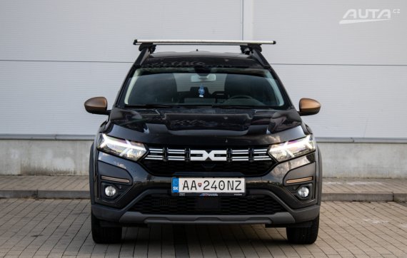 Dacia Jogger 1.0 Extreme / LPG + Benzín / 67kW / M6 / ZÁRUKA / AJ NA SPLÁTKY / PROTIÚČET 2024 černá