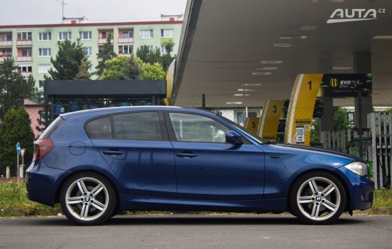 BMW Rad 1 120 AT6 130kW / NA SPLÁTKY / NA PROTIÚČET 2011 modrá
