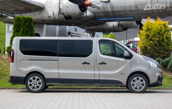 Fiat Talento 1.6 MTJ Twin turbo L2H1 / 107 KW / M6 / ZÁRUKA / AJ NA SPLÁTKY / PROTIÚČET 2018 šedá