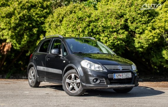 Suzuki SX4 ST 88kW / AJ NA SPLÁTKY / PROTIÚČET 2011 černá
