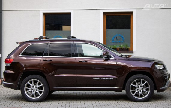 Jeep Grand Cherokee 3.0L V6 TD Summit AT8 184kW / NA SPLÁTKY / NA PROTIÚČET 2016 hnědá