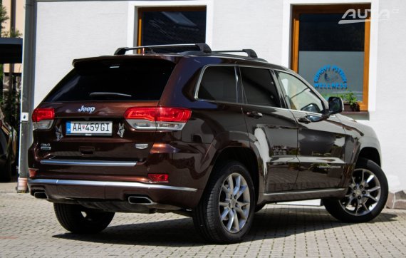 Jeep Grand Cherokee 3.0L V6 TD Summit AT8 184kW / NA SPLÁTKY / NA PROTIÚČET 2016 hnědá