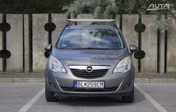 Opel Meriva 1.4 16V (100k) Cosmo 2011 šedá