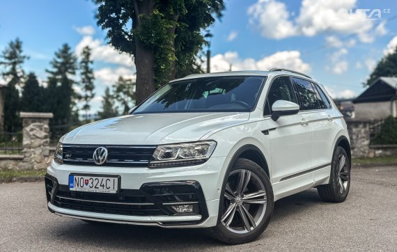 Volkswagen Tiguan Hightline 2.0 TSI AT/7 4Motion / AJ NA SPLÁTKY / PROTIÚČET 2017 - hlavní pohled