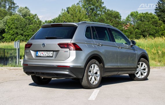 Volkswagen Tiguan 2.0 TDI SCR BMT 4MOTION Edition Highline DSG 110kW / NA SPLÁTKY / NA PROTIÚČE 2020 stříbrná metalíza