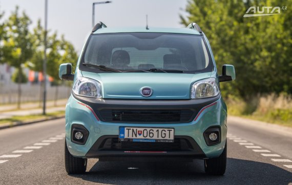 Fiat Qubo FWD 57kW / AJ NA SPLÁTKY / PROTIÚČET 2019 modrá