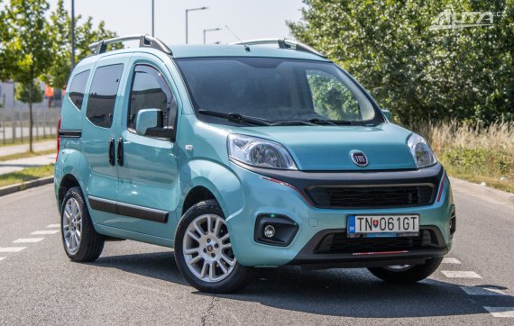 Fiat Qubo FWD 57kW / AJ NA SPLÁTKY / PROTIÚČET 2019 modrá