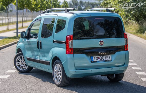 Fiat Qubo FWD 57kW / AJ NA SPLÁTKY / PROTIÚČET 2019 modrá