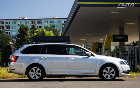 Škoda Octavia Combi 1.6 TDI 85kW MT5 / NA SPLÁTKY / NA PROTIÚČET 2019 šedá