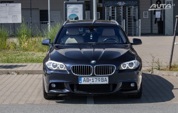BMW Rad 5 Touring 535d xDrive M Sport / 230kw / A8 / ZÁRUKA / AJ NA SPLÁTKY / PROTIÚČET 2012 modrá