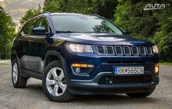Jeep Compass Longitude 103kW MT/6 / AJ NA SPLÁTKY / PROTIÚČET 2020 modrá