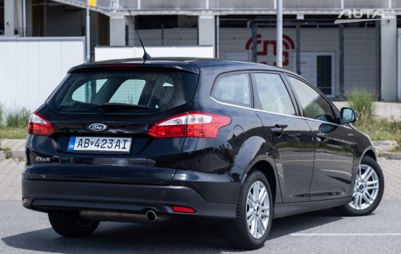Ford Focus Kombi 2.0 TDCi A/T, 103kW (2013) / AJ NA SPLÁTKY / PROTIÚČET / 2013 černá