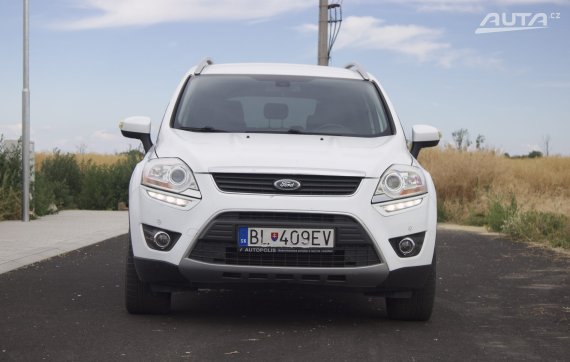 Ford Kuga 2.0 TDCi Duratorq Titanium AWD 2013 bílá