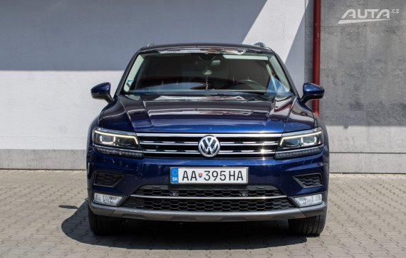 Volkswagen Tiguan 2.0 TDI 4MOTION Highline DSG / 140kW / A7 / ZÁRUKA / AJ NA SPLÁTKY / PROTIÚČE 2017 modrá