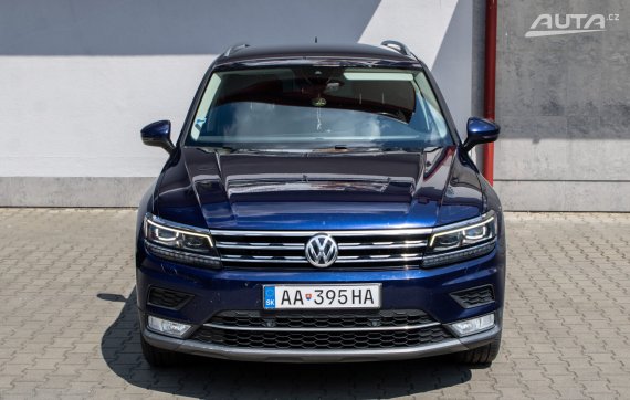 Volkswagen Tiguan 2.0 TDI 4MOTION Highline DSG / 140kW / A7 / ZÁRUKA / AJ NA SPLÁTKY / PROTIÚČE 2017 modrá