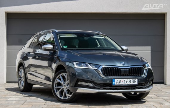 Škoda Octavia Combi Scout 2.0 TDI 4x4 DSG / 110kW / A7 / ZÁRUKA / AJ NA SPLÁTKY / PROTIÚČET 2021 šedá