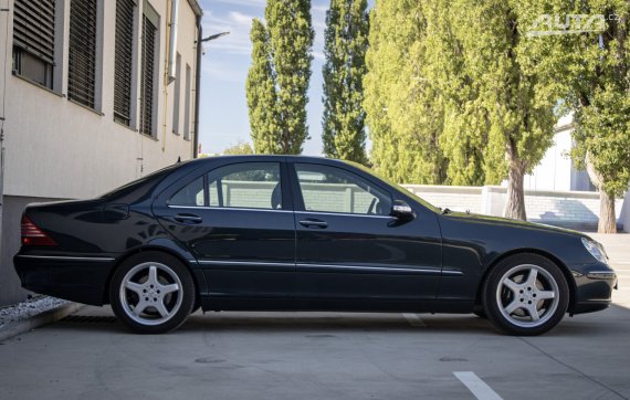 Mercedes-Benz S trieda Sedan S320 CDI AT5 150kW Airmatic / AJ NA SPLÁTKY / PROTIÚČET 2005 černá