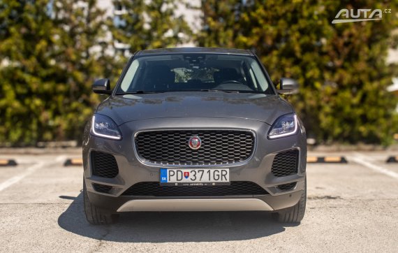 Jaguar E-Pace 2.0 I4 P200 / AJ NA SPLÁTKY - PROTIÚČET / 2019 šedá