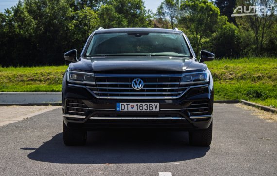 Volkswagen Touareg 3.0 V6 TDI SCR 4 MOTION Tiptronic 170kW AT / NA SPLÁTKY / NA PROTIÚČET 2019 černá