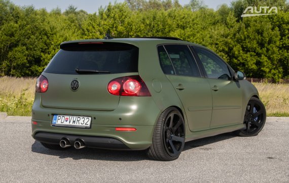 Volkswagen Golf R32 3.2 V6 DSG / AJ NA SPLÁTKY - PROTIÚČET / 2008 zelená