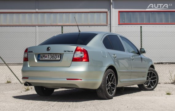 Škoda Octavia 81kW MT/6 / AJ NA SPLÁTKY / PROTIÚČET 2011 zelená