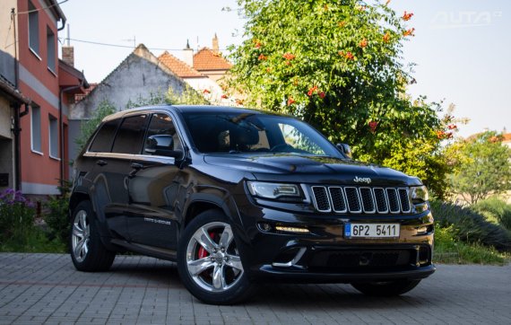 Jeep Grand Cherokee 2015 černá