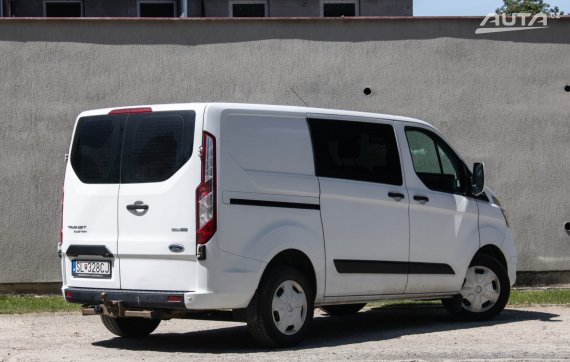Ford Transit Custom 2.0 TDCi EcoBlue L1 / 96kW / M6 / ZÁRUKA / AJ NA SPLÁTKY / PROTIÚČET 2020 bílá