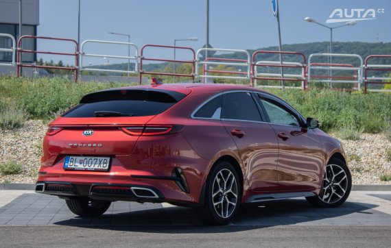 Kia ProCeed 1.4 T-GDi GT-Line A/T 2019 červená