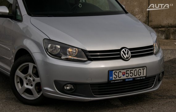 Volkswagen Touran 1.6 TDI 77kw Manuál / Aj na splátky a protiúčet / 2013 stříbrná metalíza