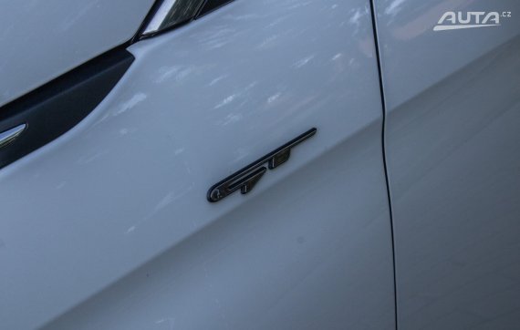 Peugeot 3008 1.2 PureTech GT / Nelak-Nehav / 360 kam / Carplay /AJ NA SPLÁTKY /PROTIÚČET 2022 bílá