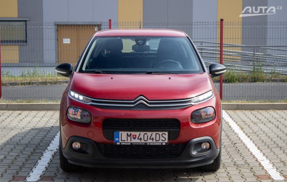 Citroën C3 PureTech Feel / 61kW / M5 / ZÁRUKA / AJ NA SPLÁTKY / PROTIÚČET 2020 červená