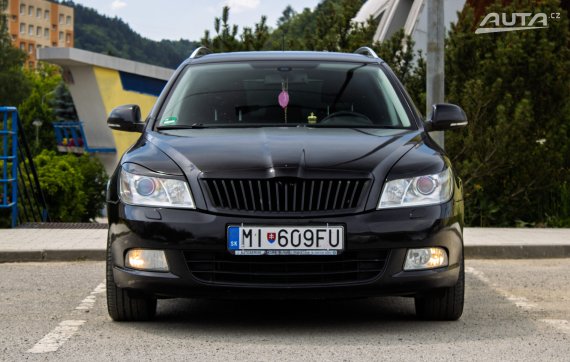 Škoda Octavia Combi 2.0 TDI CR DPF 81kW MT6 / NA SPLÁTKY / NA PROTIÚČET 2012 černá