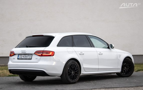 Audi A4 Avant 2.0 TDI / 100kW / M6 / AJ NA SPLÁTKY / PROTIÚČET 2013 bílá
