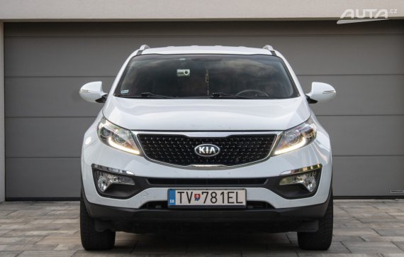Kia Sportage 1.7 CRDi 2WD / 85kW / M6 / ZÁRUKA / AJ NA SPLÁTKY / PROTIÚČET 2015 bílá