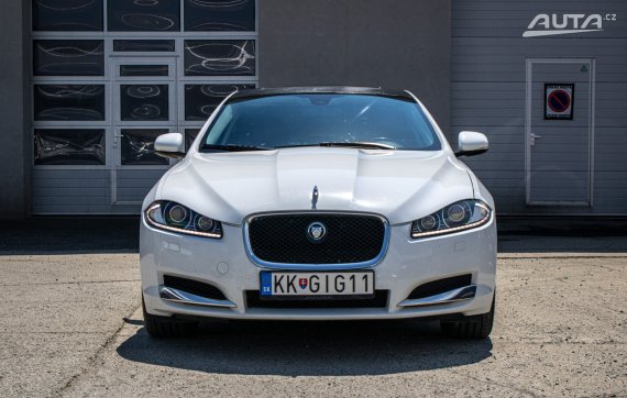 Jaguar XF 2.2D i4 Luxury Automat EDITION, 140kW, A8, 4d. /AJ NA SPLÁTKY/PROTIÚČET 2011 bílá
